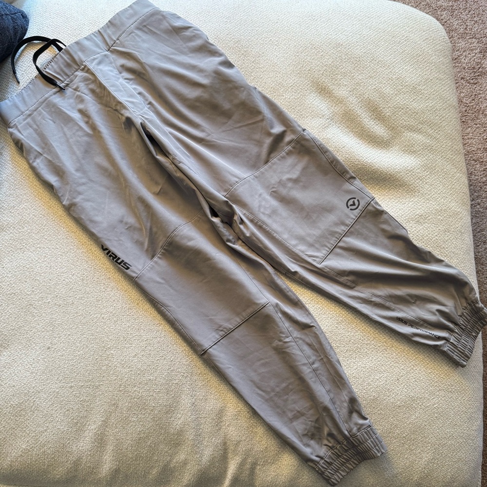 Virus Intl Triwire Jogger pants